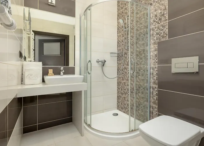 Alojamento de Acomodação e Pequeno-almoço Luna