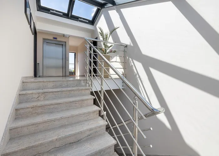 Alojamento de Acomodação e Pequeno-almoço Luna